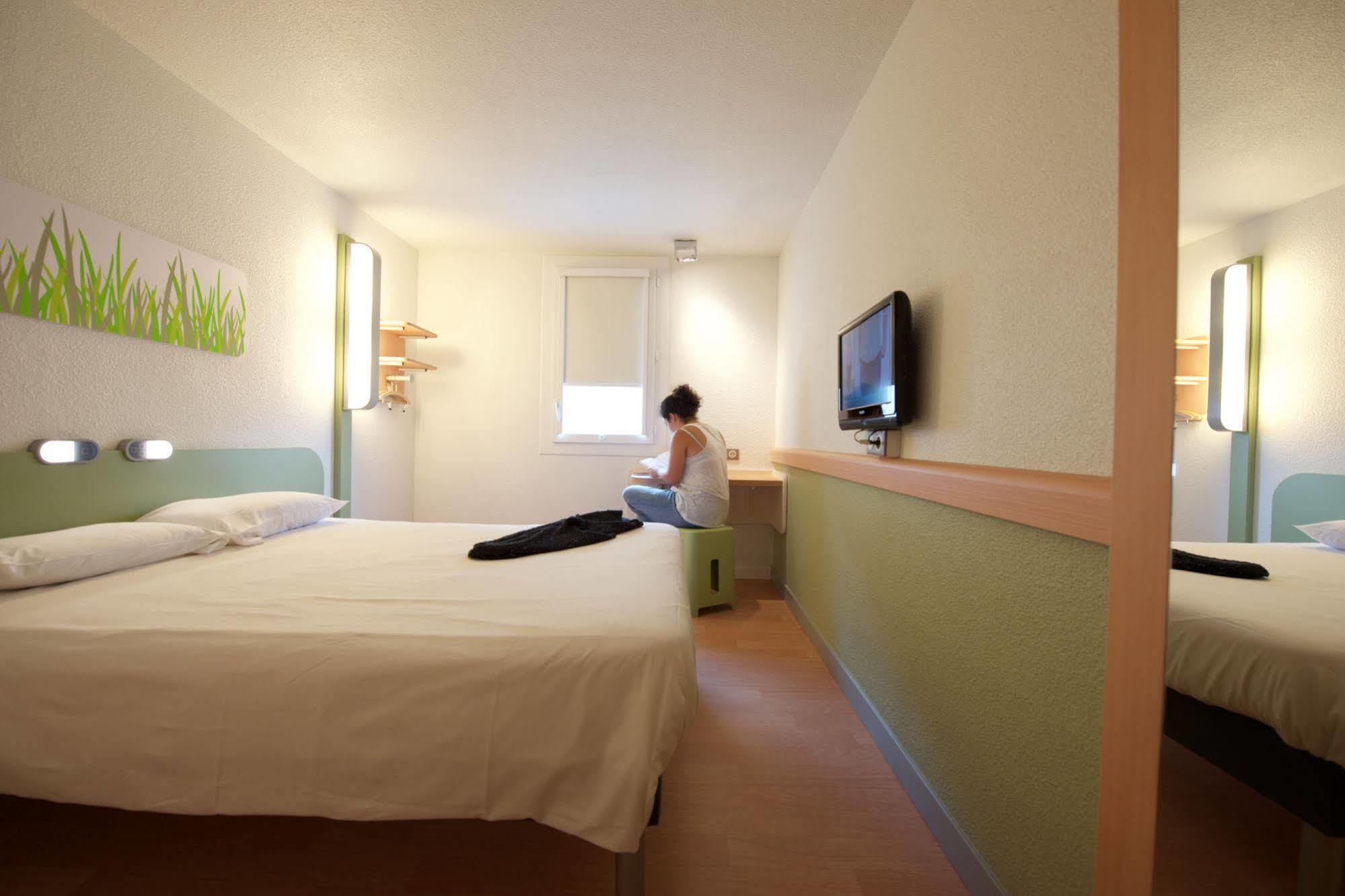 Ibis Budget Saint Paul Les Dax Exteriör bild